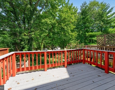 7105 Dijohn Court - Photo Thumbnail 4