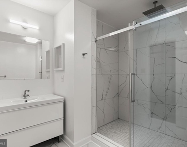 1550 Mclean Commons Court - Photo Thumbnail 20