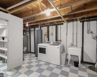 1550 Mclean Commons Court - Photo Thumbnail 30