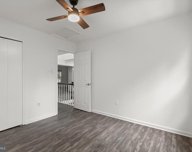 1550 Mclean Commons Court - Photo Thumbnail 26