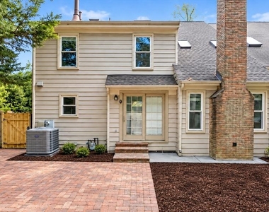 1550 Mclean Commons Court - Photo Thumbnail 35