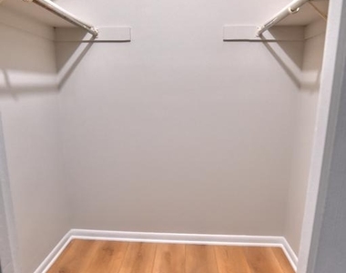 11658 Stoneview Square - Photo Thumbnail 15