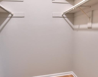 11658 Stoneview Square - Photo Thumbnail 16