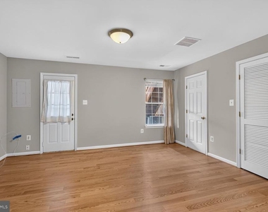 2432 Clover Field Circle - Photo Thumbnail 21