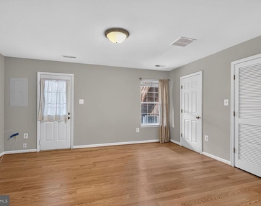 2432 Clover Field Circle - Photo Thumbnail 23
