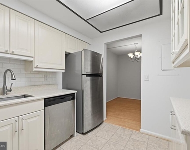 7600 Tremayne Place - Photo Thumbnail 10