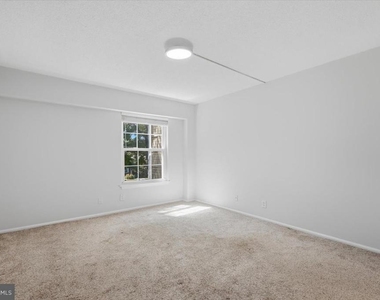 7600 Tremayne Place - Photo Thumbnail 12