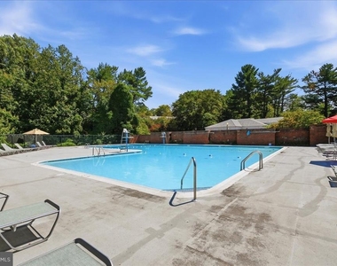 7600 Tremayne Place - Photo Thumbnail 24