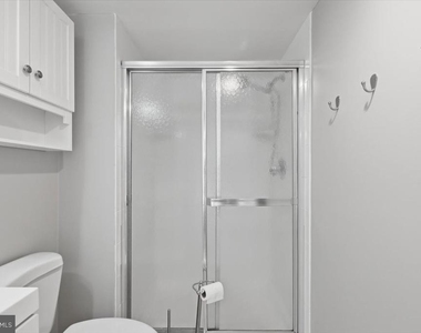 7600 Tremayne Place - Photo Thumbnail 17