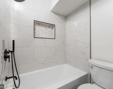 1808 Golf View Court - Photo Thumbnail 14