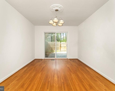1808 Golf View Court - Photo Thumbnail 6