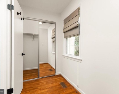1808 Golf View Court - Photo Thumbnail 16