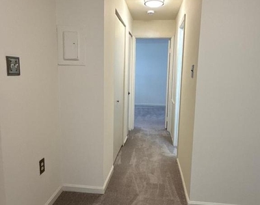 426 N Armistead Street - Photo Thumbnail 10