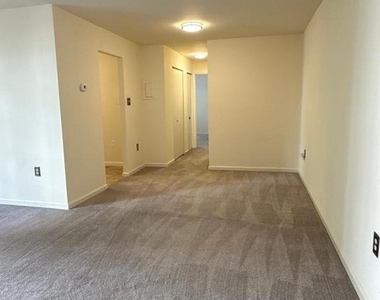 426 N Armistead Street - Photo Thumbnail 6