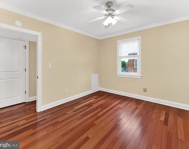 718 S Washington Street - Photo Thumbnail 15