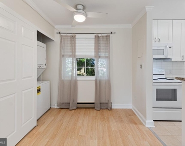 1732 W Abingdon Drive - Photo Thumbnail 7