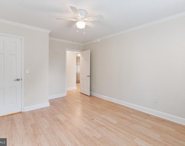 1732 W Abingdon Drive - Photo Thumbnail 11