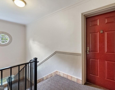 1732 W Abingdon Drive - Photo Thumbnail 14