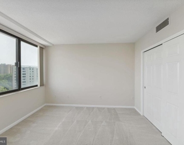 6301 Stevenson Avenue - Photo Thumbnail 10