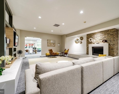 4 S Van Dorn Street - Photo Thumbnail 11