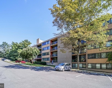 4 S Van Dorn Street - Photo Thumbnail 4