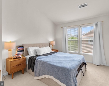 1335 Argall Place - Photo Thumbnail 20