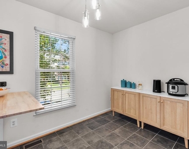 1335 Argall Place - Photo Thumbnail 15