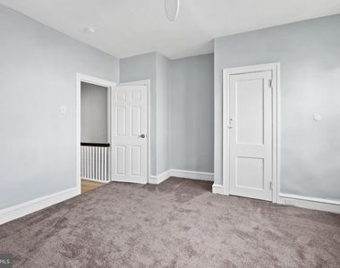 4922 N 7th Street - Photo Thumbnail 9