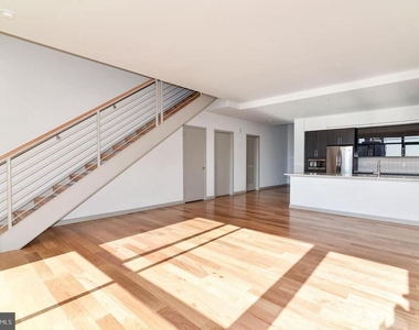 1125 Sansom Street - Photo Thumbnail 40