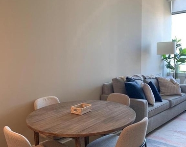 2130 Arch Street - Photo Thumbnail 7