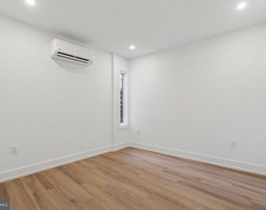 808 N 3rd Street - Photo Thumbnail 3