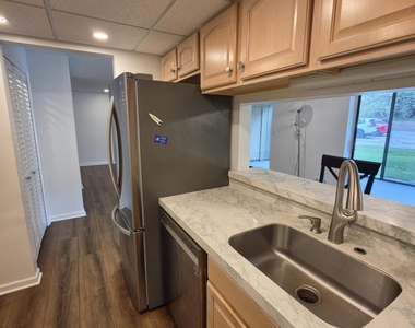 18233 University Park Drive - Photo Thumbnail 25
