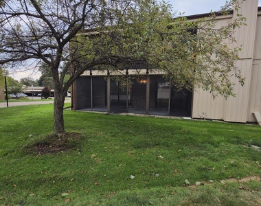 18233 University Park Drive - Photo Thumbnail 30