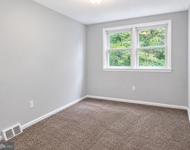 7034 Valley Avenue - Photo Thumbnail 11