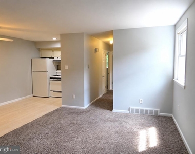 7034 Valley Avenue - Photo Thumbnail 4