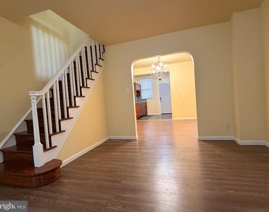 3126 Tasker Street - Photo Thumbnail 4