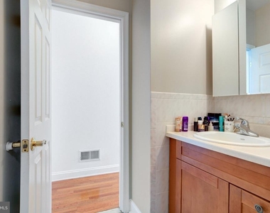 881 N 5th Street - Photo Thumbnail 22