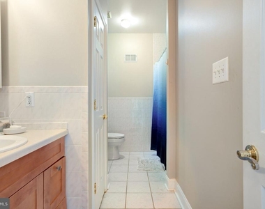 881 N 5th Street - Photo Thumbnail 20