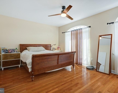881 N 5th Street - Photo Thumbnail 14