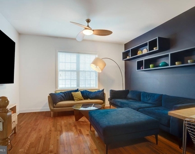 881 N 5th Street - Photo Thumbnail 2
