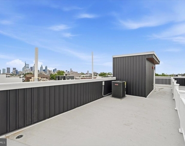 1514 S 22nd Street - Photo Thumbnail 8