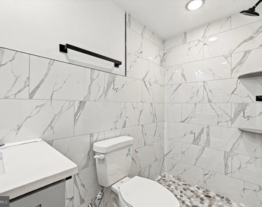 1514 S 22nd Street - Photo Thumbnail 8