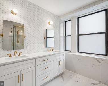 135 S 19th Street - Photo Thumbnail 10
