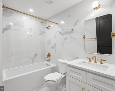 135 S 19th Street - Photo Thumbnail 15