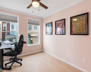 1249 N Hollywood Street - Photo Thumbnail 5