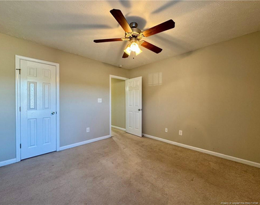 114 Edisto Court - Photo Thumbnail 16