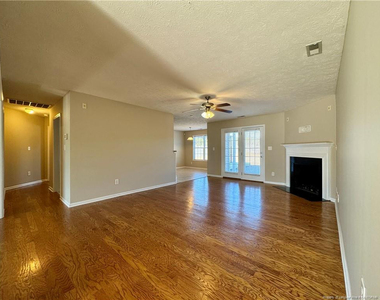 114 Edisto Court - Photo Thumbnail 2