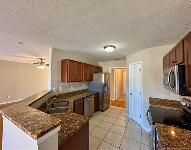 114 Edisto Court - Photo Thumbnail 7