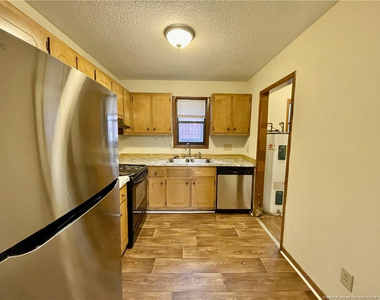 754 Hedgelawn Way - Photo Thumbnail 10