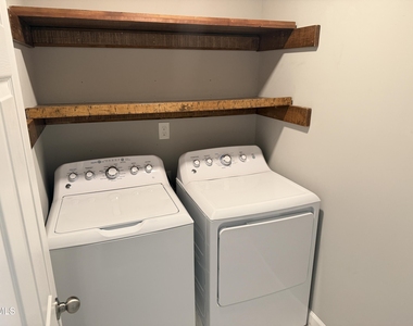 119 Beechleaf Court - Photo Thumbnail 4
